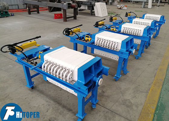 Compact Plate and Frame Filter Press with Manual Hydraulic Compression and 31L Chamber Volume for Laboratory Filtration