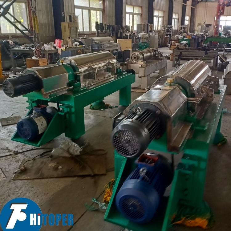 Double Motor Frequency Conversion Drive Industrial Decanter Centrifuge Of Sludge Dewatering